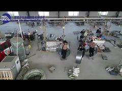 Hava görünümü sizi jilet teli fabrikasını görmeye götürüyor.