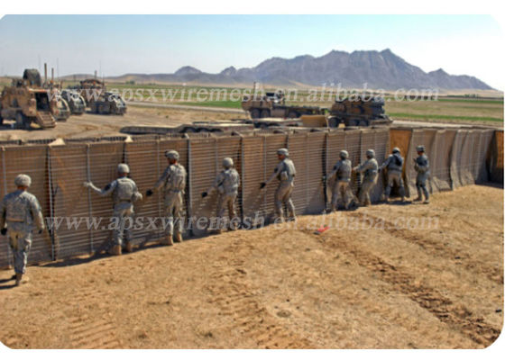 Katlanabilir 4mm Hesco Bariyerler Askeri Kenar Koruma Duvarı Mil 10 Çit