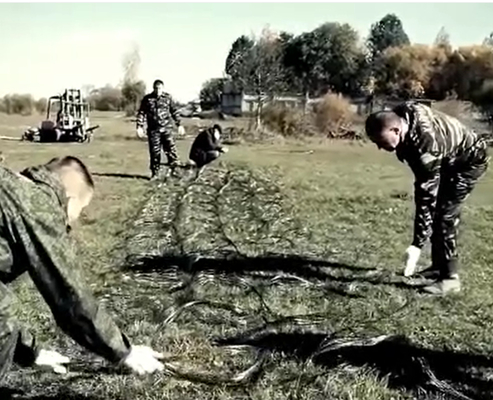 KN Üreticisi Tank Bariyer Kablo Ağı Tank Track Wrapping Battlefield Savunma İşleri Kablo Dolaşım Ağı