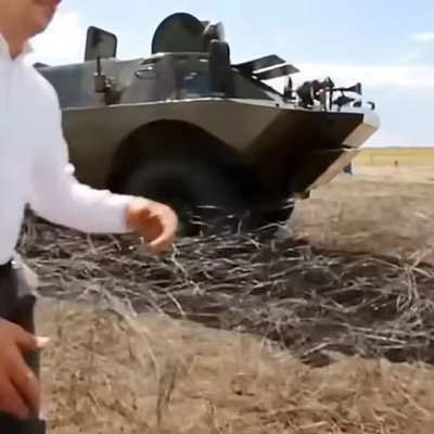 Düşük Görünürlük Galvanizli Dokuma Tel Engelli Tank Önleyici Engeller Tel Ağı Tuzak Ağı