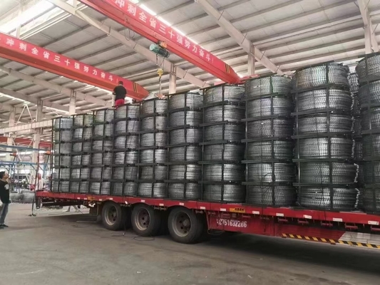 Toptan satış BTO-10 Tıraş Dikenli Tel Güvenli Kaplamalar İçin Yüksek Tırnaklı Roller Tel Çit Paneli