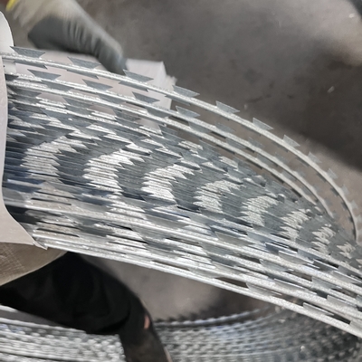 500 M Dikenli Galvanizli Tırnak Tel Yükselme Karşıtı Kuş Koruyucu