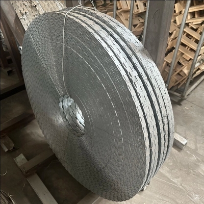 BTO-22 Concertina Tel Elektrikli Galvanize Nijerya Tıraş Dikenli Tel Tıraş Tel Fiyatı Rulo başına