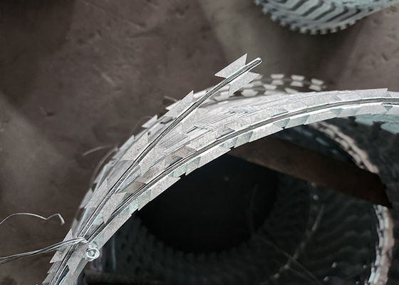 2024 KN Koruma Çit Tıraş Dikenli Tel Ağı 2.5mm Kenya Güney Afrika Zimbabve