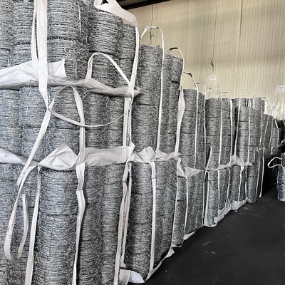 Sıcak Dip Galvanize Çit Yüksek Tensili Dikenli Tel 1.6Mm 300M