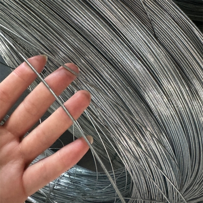 Yüksek Kalite Üretici Güney Amerika Pazarı Galvanizli Çift Dönmüş Dikenli Tel