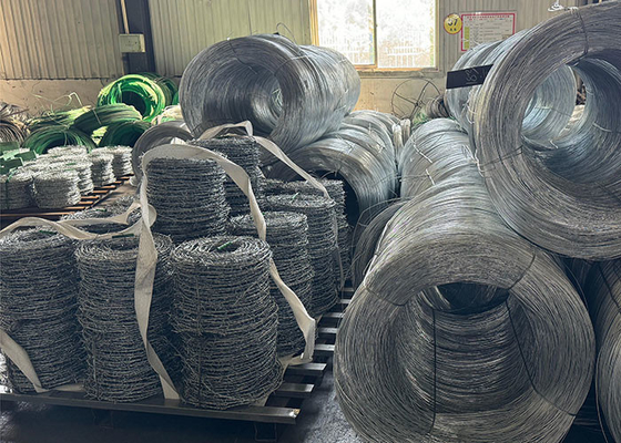 Sınır Koruması için PVC veya Galvanizli Güvenlik Dikenli Tel