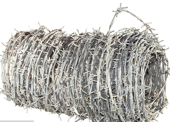 Çit İnşaat Koruması 14 kalibre Çift Dönüştürülmüş Galvanize Dikenli Tel