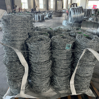 Standart Galvanizli BWG16 İki katlı dikenli tel çit