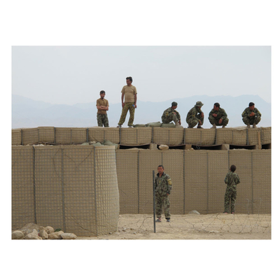 4.0 mm Savunma Hesco Bation Barrier Gabion Başta sel kontrolü ve askeri kaleler için kullanılır