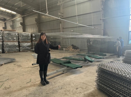 4.0 mm Savunma Hesco Bation Duvar bariyerleri için kum torbası çevre koruma güvenlik inşaat