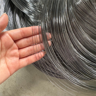 Yüksek Çinko Galvanizli Tank Track Sarma Şebekesi Putanka Sınır Savunma Tankı Engelleme Şebekesi Tank Karşıtı Engelleme Tel örgü
