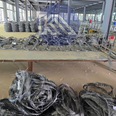 Görünmez engeller Çit Güvenlik Tel örgüsü Engelleme MZP Çatlak Az fark edilebilir Engeller 10х10х1.4m Tank karşıtı tel