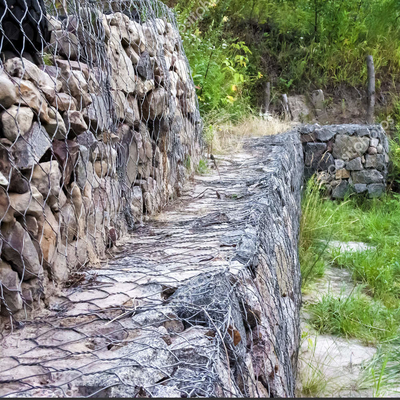 100mmx120mm Hasır Galvanizli Altıgen Gabion Sepet Hava Direnci
