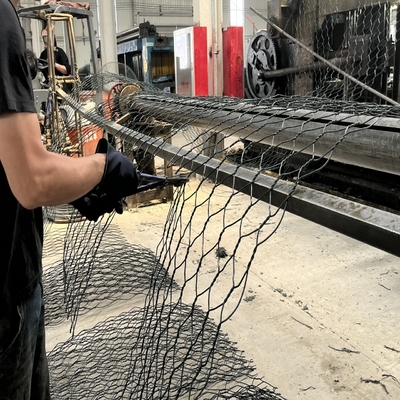 Yeşil PVC Galvanize Gabion Kutusu Nehir Koruma Taş Ağı 100mm X 120mm
