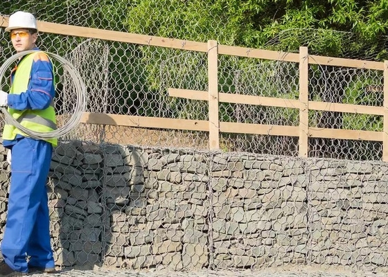 Ağır Galvanizli Tel Ağı Gabion Kutusu Özel Uzunluk Genişlik Yükseklik Baraj Scour Koruma