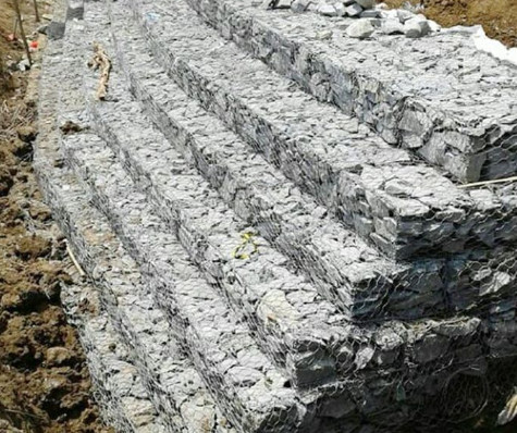 Gabion Basket Box Stone Cage Fenc Mesh Nehir Bankası Koruma Duvarı Dokunmuş Gabion 2*1*1m 3*1*0.5m 400*100*100mm Gabion Tel