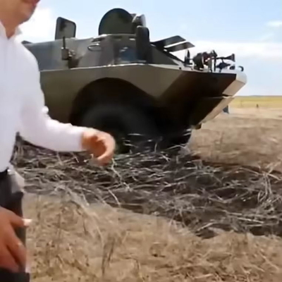 Satış Tank Barrier Winding Net Track Koruma Ağı Düşük görünürlüklü Tel örgü ağı