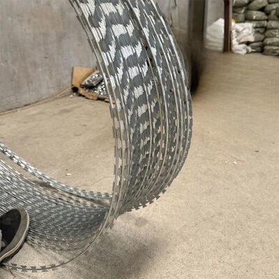 Galvanizli çelik Bto-22 Makara koruma için dikenli tel Concertina Makara bobinleri