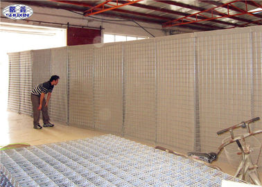 Nehir Seli Kum / Toprak / Çimento İçin Hesco Tipi Bariyerler Mil1 Kaynaklı Kafesleri Koruyor